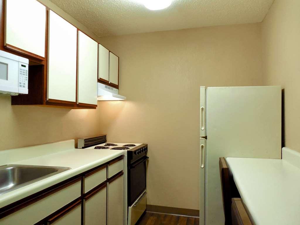 Extended Stay America Suites - Fort Lauderdale - Cypress Creek - Nw 6Th Way Room photo